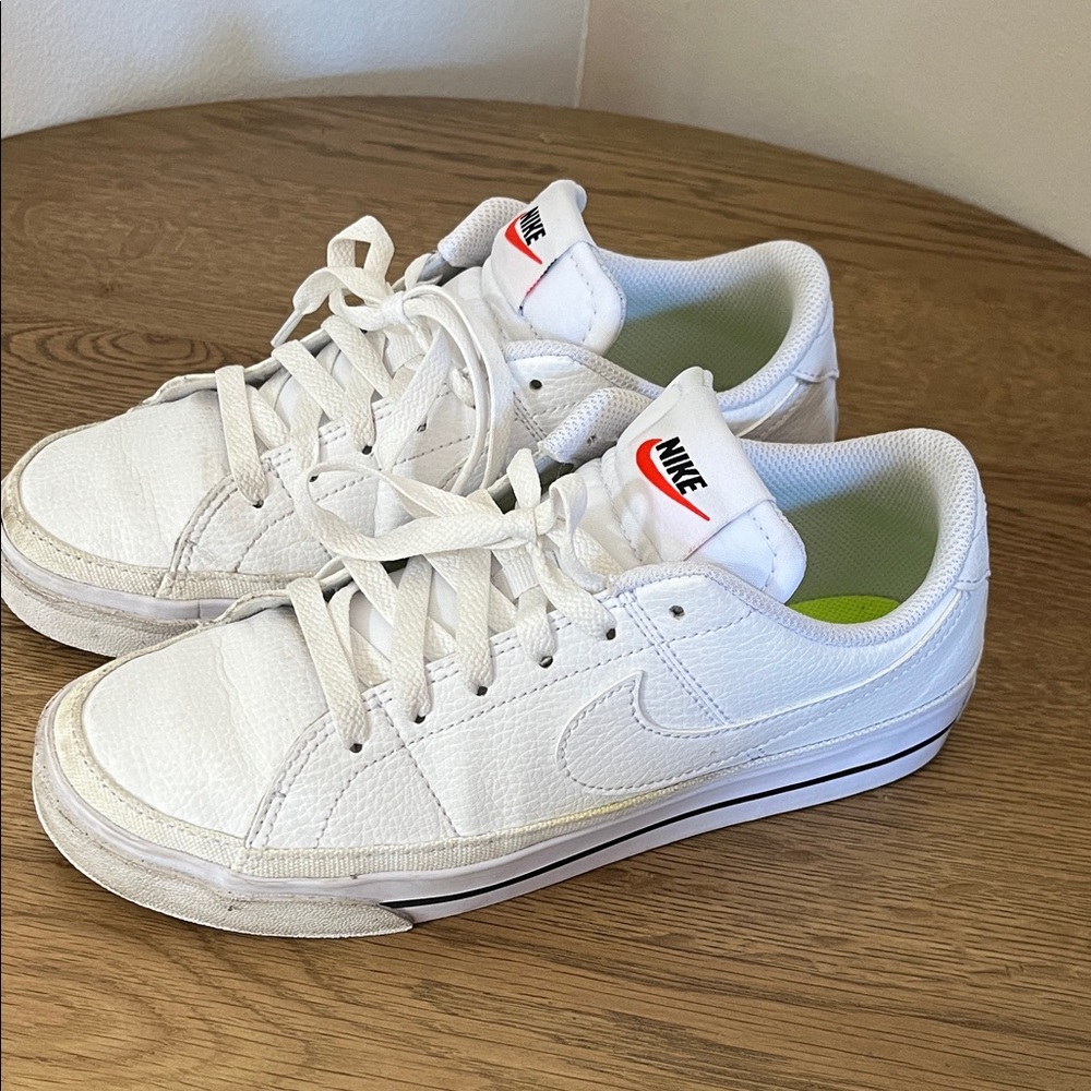 Nike White and Red Casual Sneakers